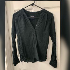Abercrombie and Fitch blouse black